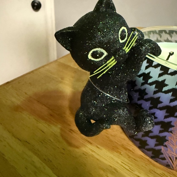 ๐โโฌ Bath and body works candle accessory - Picture 2 of 3